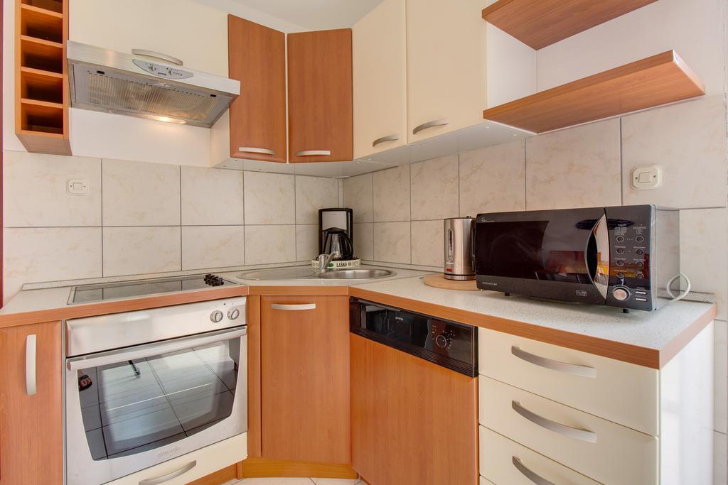 Apartment Mario Mali Losinj Room photo